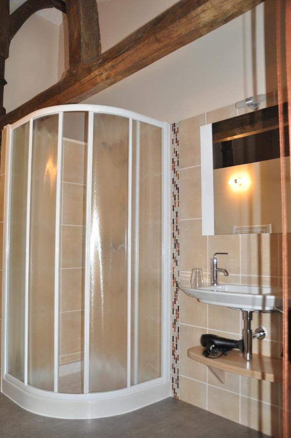 Chambres De La Porte Aux Moines Vouvant Eksteriør billede